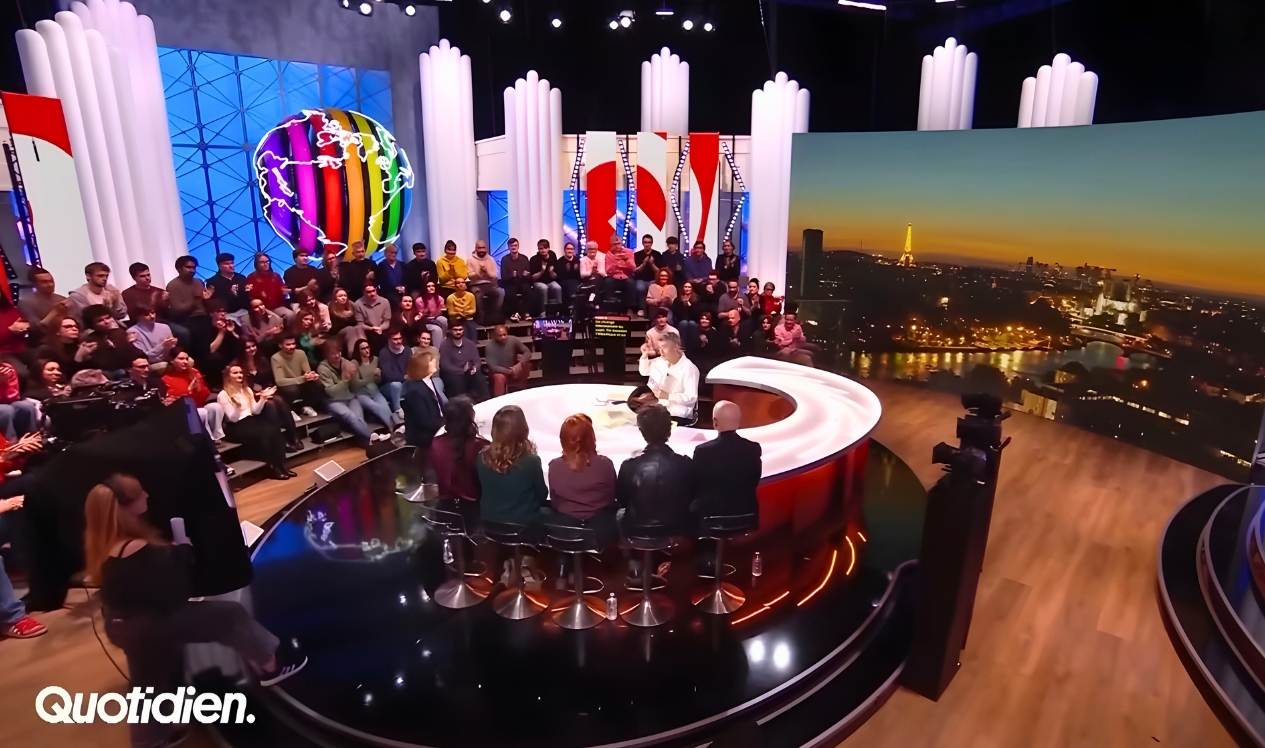 French Evening TV show Quotidien