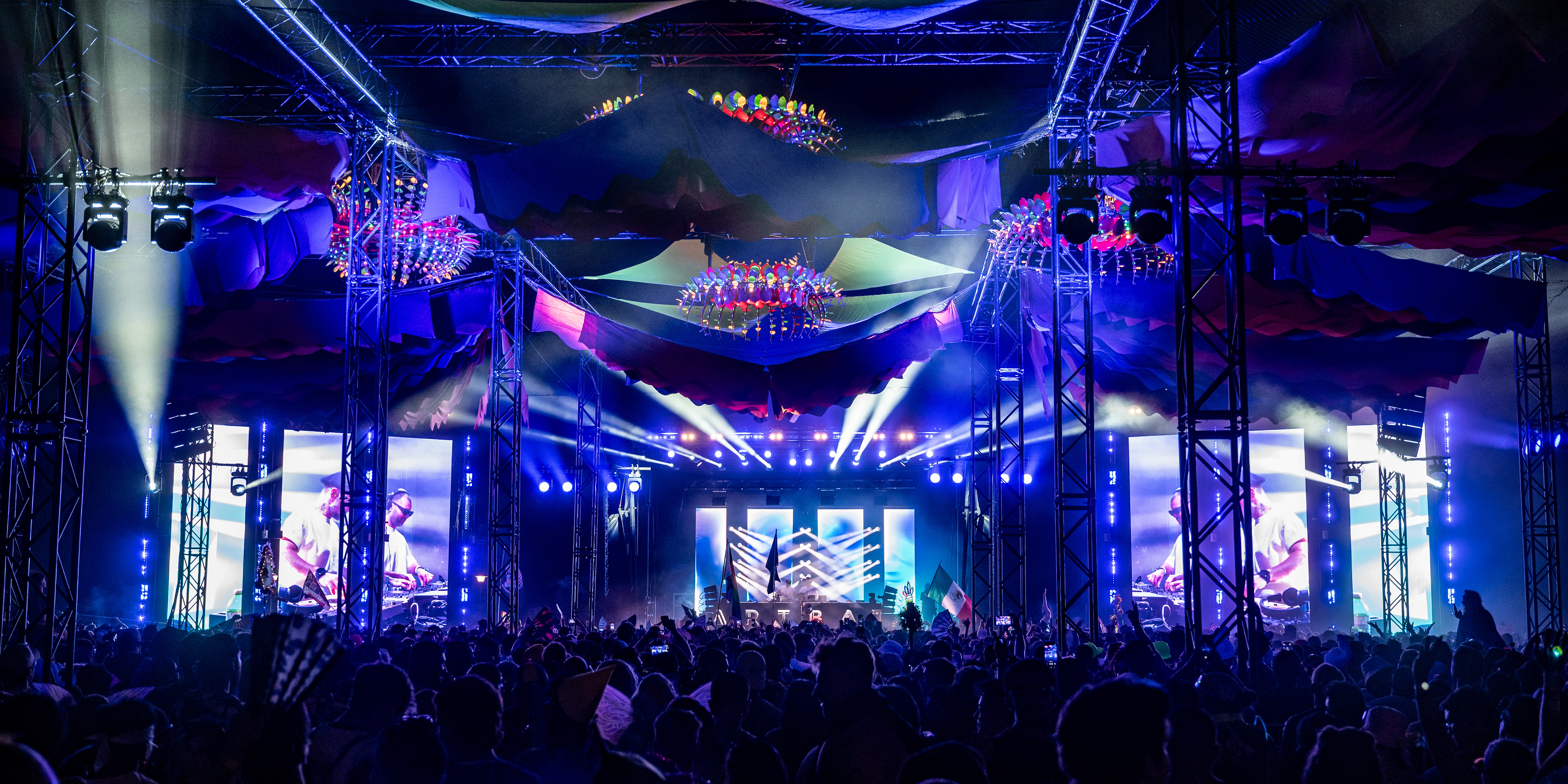 Ayrton Rawbeam 350 in use at Veld Music Festival